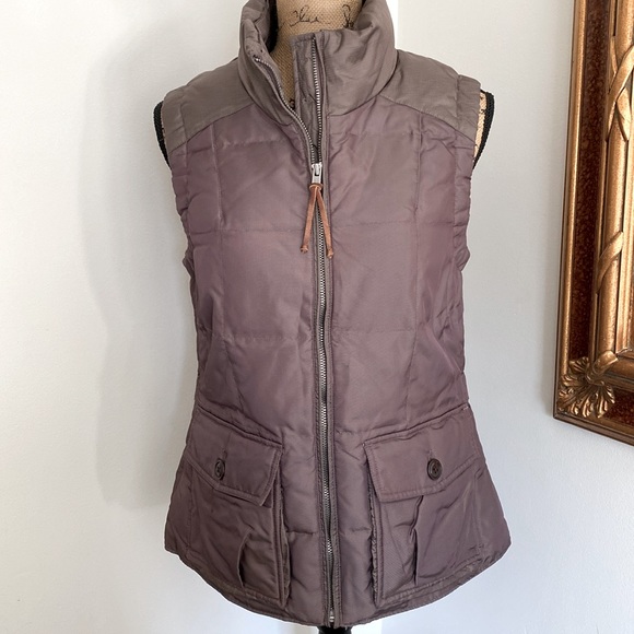 Eddie Bauer Vest Yukon Model Women`s 550 Fill Power Goose Down Puffer Zip M - Picture 1 of 12